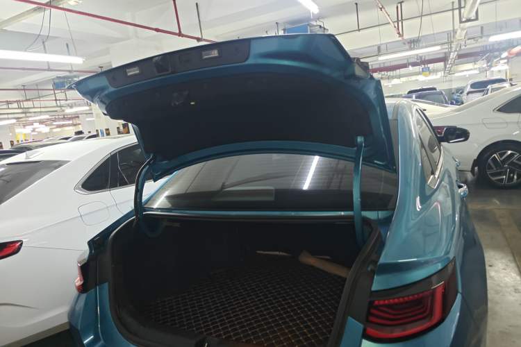 Used Geely Auto Emgrand L 2022 1.4T CVT Ultimate Model Trunk