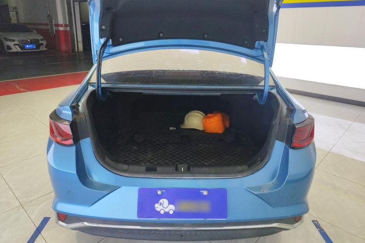 Used Geely Auto Emgrand L 2022 1.4T CVT Ultimate Model Trunk