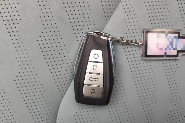 Used Geely Auto Emgrand L 2022 1.4T CVT Ultimate Model Vehicle Key