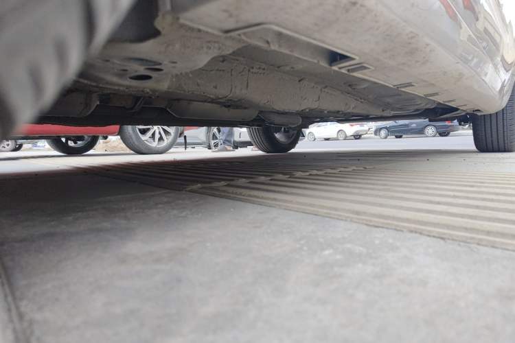 Used Geely Auto Emgrand L 2022 1.4T CVT Flagship Edition Chassis Front Left