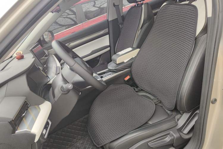Used Geely Auto Emgrand L 2022 1.4T CVT Flagship Edition Left Front Seat