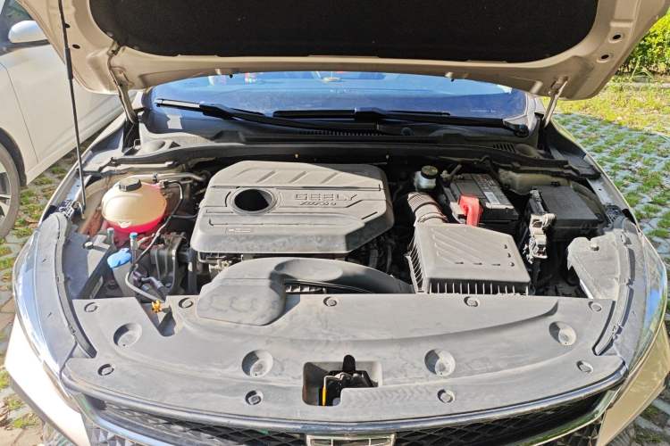 Used Geely Auto Emgrand L 2022 1.4T CVT Flagship Edition Engine Bay