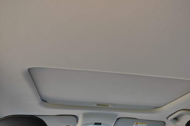 Used Geely Auto Emgrand L 2022 1.4T CVT Flagship Edition Headliner