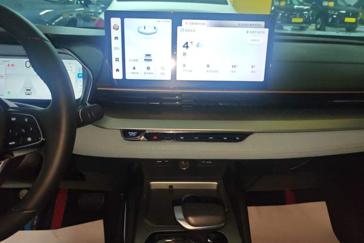 Used Geely Auto Emgrand L 2022 1.4T CVT Ultimate Model Audio And AC Panel
