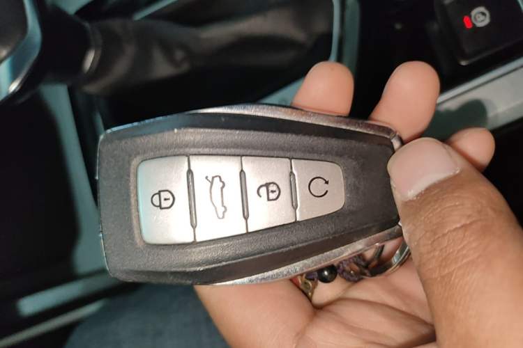 Used Geely Auto Emgrand L 2022 1.4T CVT Ultimate Model Vehicle Key