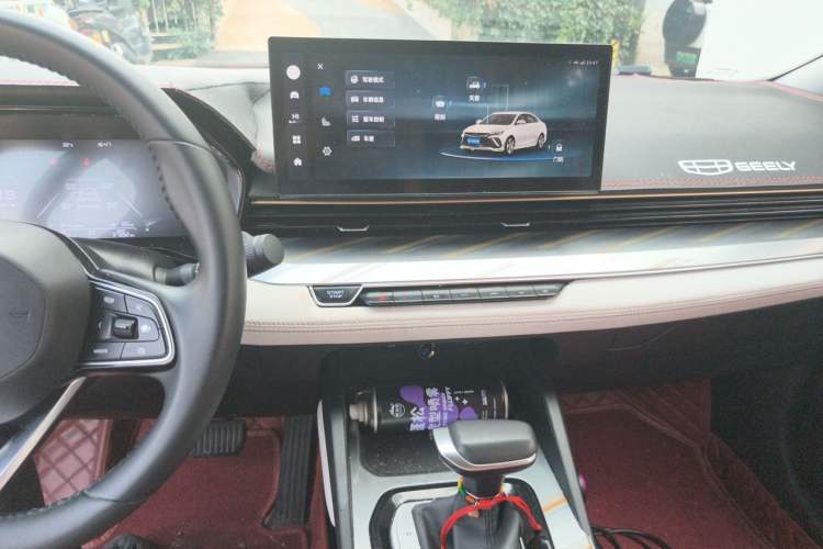 Used Geely Auto Emgrand L 2022 1.4T CVT Flagship Edition Audio And AC Panel