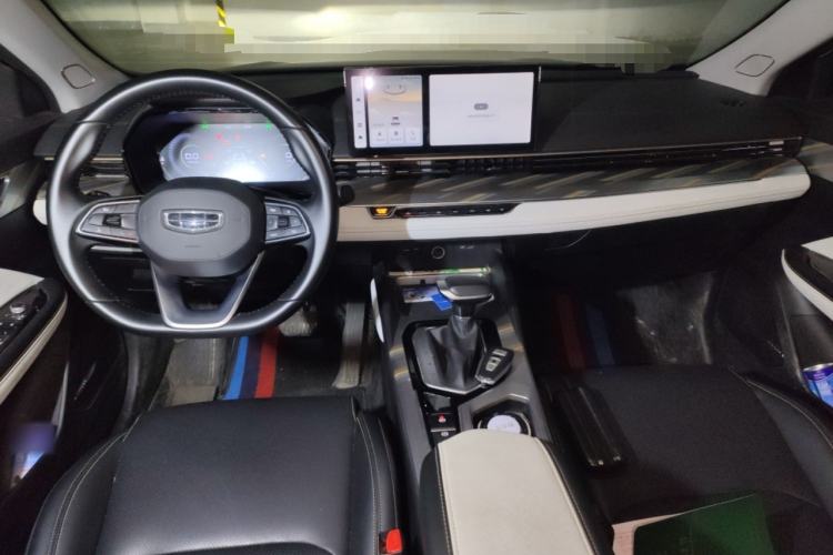 Used Geely Auto Emgrand L 2022 1.4T CVT Flagship Edition Center Console