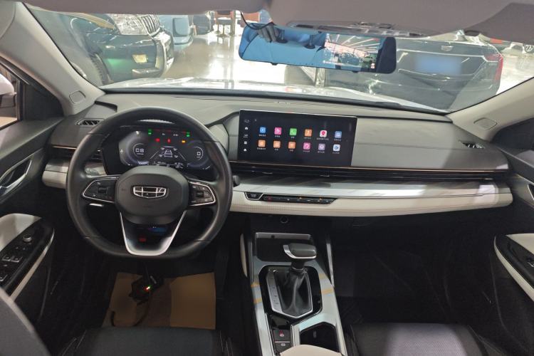Used Geely Auto Emgrand L 2022 1.4T CVT Flagship Edition Center Console