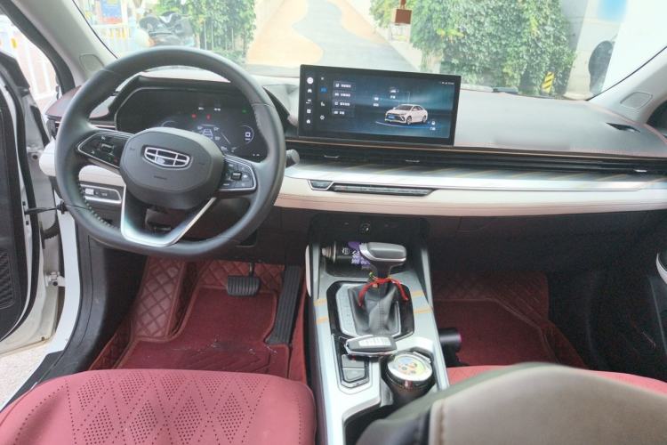 Used Geely Auto Emgrand L 2022 1.4T CVT Flagship Edition Center Console