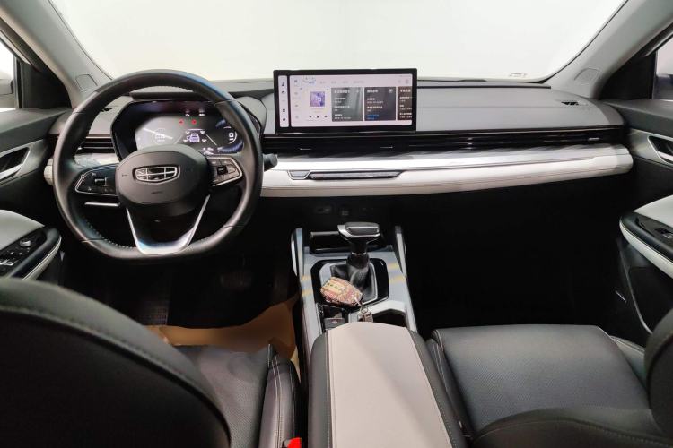 Used Geely Auto Emgrand L 2022 1.4T CVT Flagship Edition Center Console