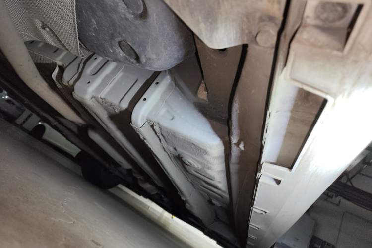 Used Geely Auto Emgrand L 2022 1.4T CVT Flagship Edition Chassis Rear Right