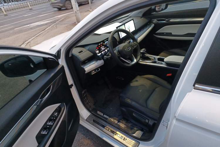 Used Geely Auto Emgrand L 2022 1.4T CVT Flagship Edition Driver Seat