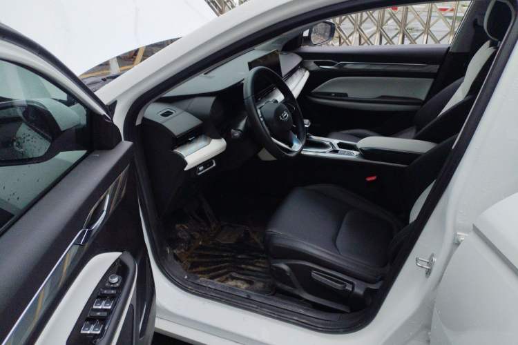 Used Geely Auto Emgrand L 2022 1.4T CVT Flagship Edition Driver Seat