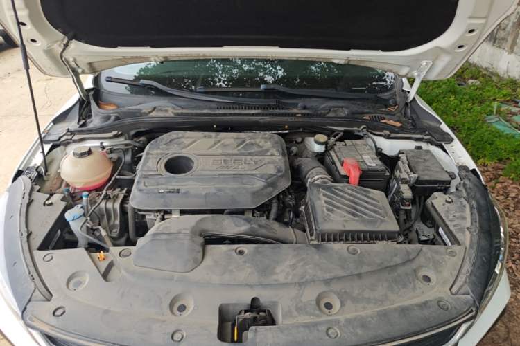 Used Geely Auto Emgrand L 2022 1.4T CVT Ultimate Model Engine Bay