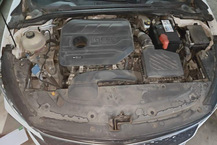 Used Geely Auto Emgrand L 2022 1.4T CVT Flagship Edition Engine Bay