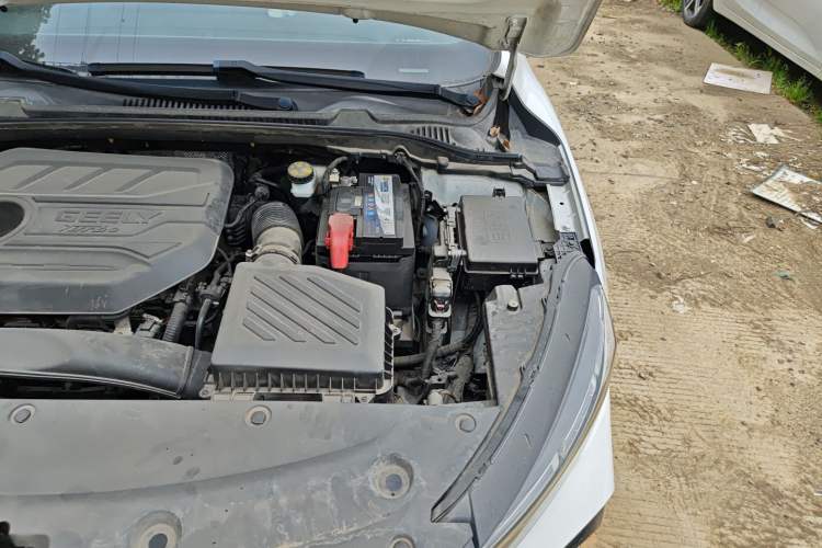 Used Geely Auto Emgrand L 2022 1.4T CVT Ultimate Model Engine Bay Left
