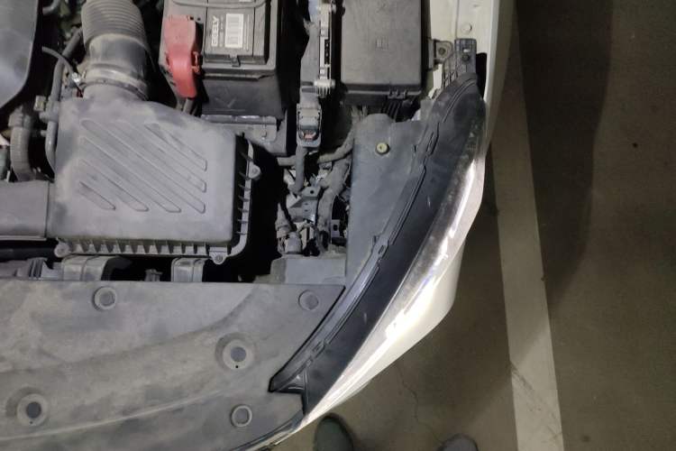 Used Geely Auto Emgrand L 2022 1.4T CVT Flagship Edition Engine Bay Left