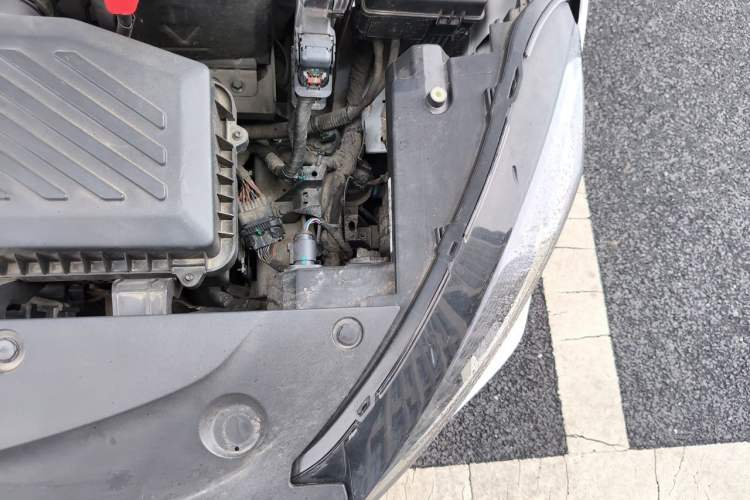 Used Geely Auto Emgrand L 2022 1.4T CVT Flagship Edition Engine Bay Left