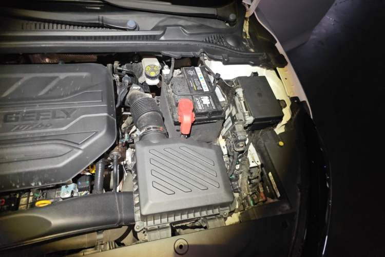 Used Geely Auto Emgrand L 2022 1.4T CVT Flagship Edition Engine Bay Left