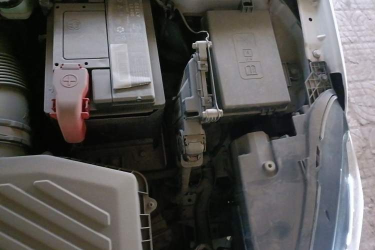 Used Geely Auto Emgrand L 2022 1.4T CVT Ultimate Model Engine Bay Left