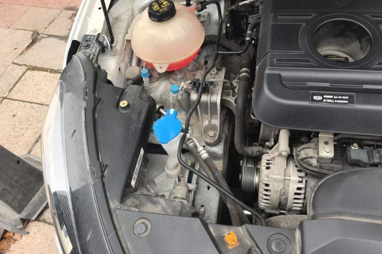 Used Geely Auto Emgrand L 2022 1.4T CVT Flagship Edition Engine Bay Right