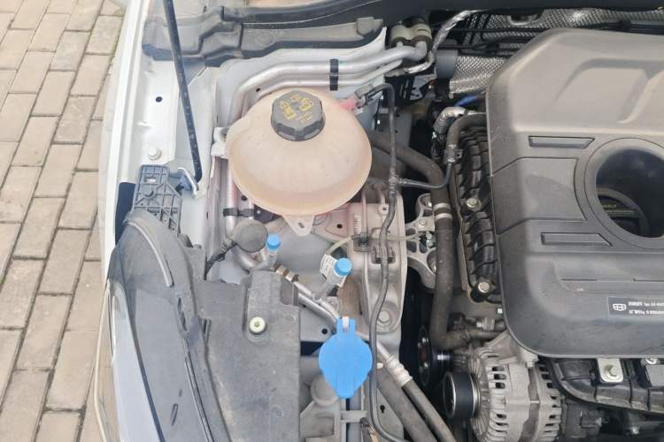 Used Geely Auto Emgrand L 2022 1.4T CVT Flagship Edition Engine Bay Right