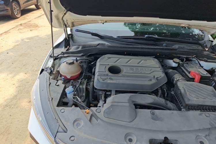 Used Geely Auto Emgrand L 2022 1.4T CVT Ultimate Model Engine Bay Right