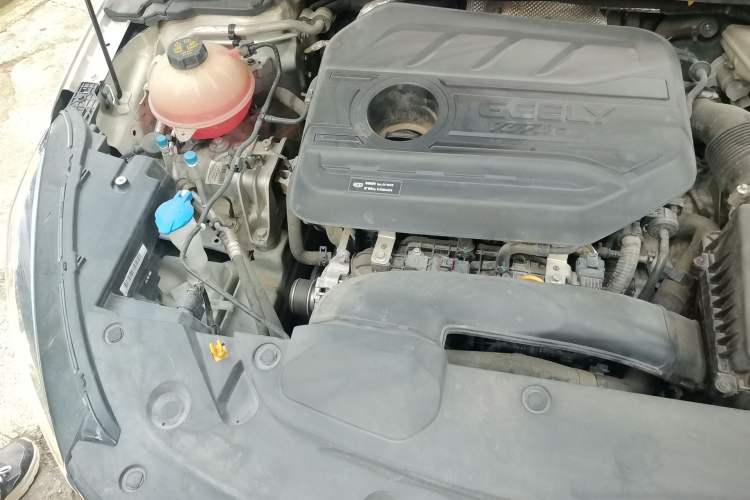Used Geely Auto Emgrand L 2022 1.4T CVT Flagship Edition Engine Bay Right
