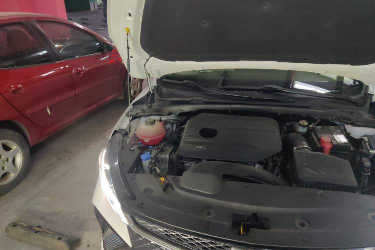 Used Geely Auto Emgrand L 2022 1.4T CVT Ultimate Model Engine Bay Right