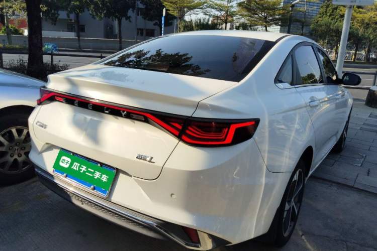 Used Geely Auto Emgrand L 2022 1.4T CVT Flagship Edition Exterior 1