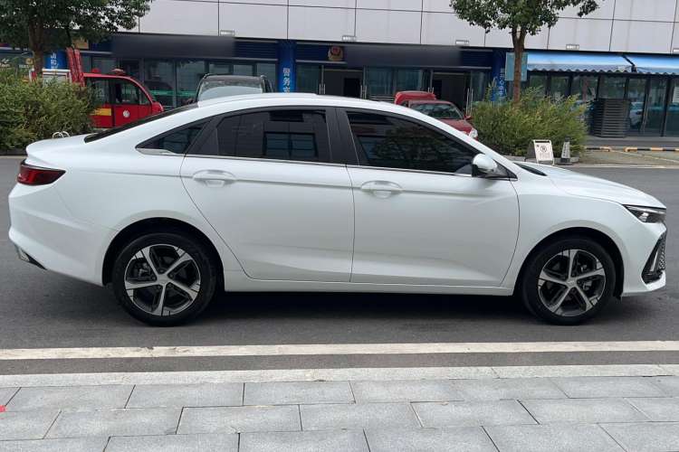Used Geely Auto Emgrand L 2022 1.4T CVT Ultimate Model Exterior 2
