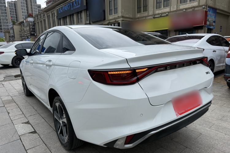 Used Geely Auto Emgrand L 2022 1.4T CVT Flagship Edition Exterior 3