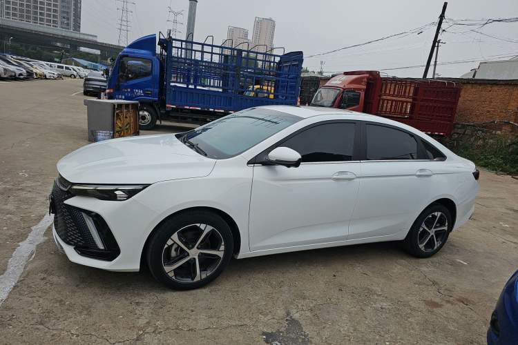 Used Geely Auto Emgrand L 2022 1.4T CVT Flagship Edition Exterior 3