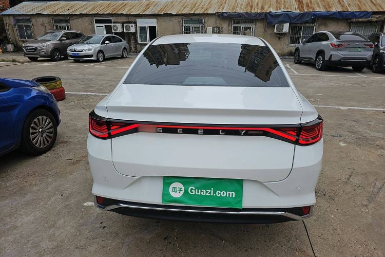 Used Geely Auto Emgrand L 2022 1.4T CVT Flagship Edition Exterior 4