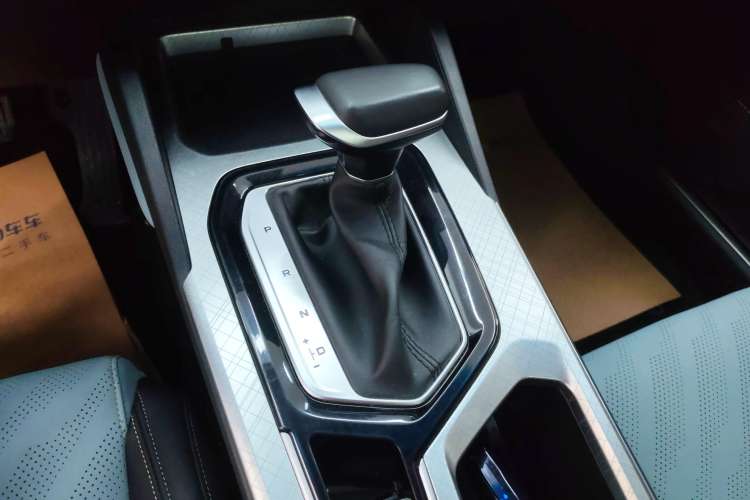 Used Geely Auto Emgrand L 2022 1.4T CVT Ultimate Model Gear Lever
