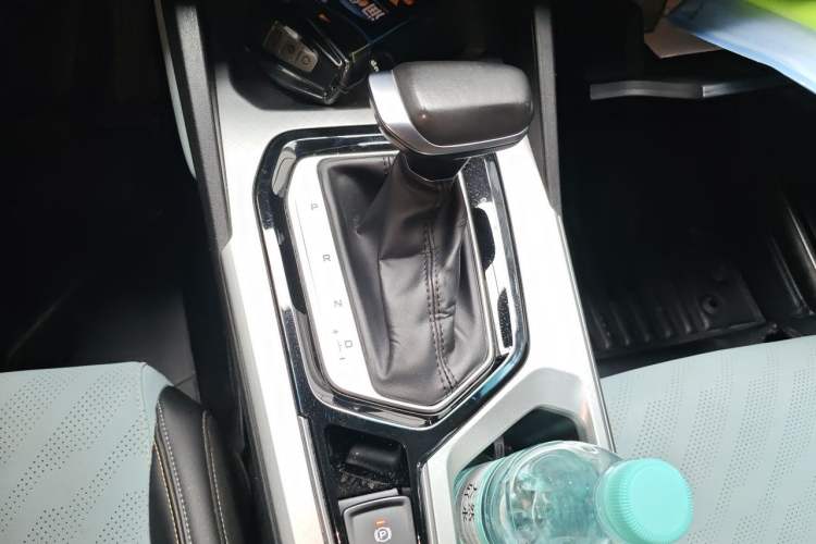 Used Geely Auto Emgrand L 2022 1.4T CVT Ultimate Model Gear Lever
