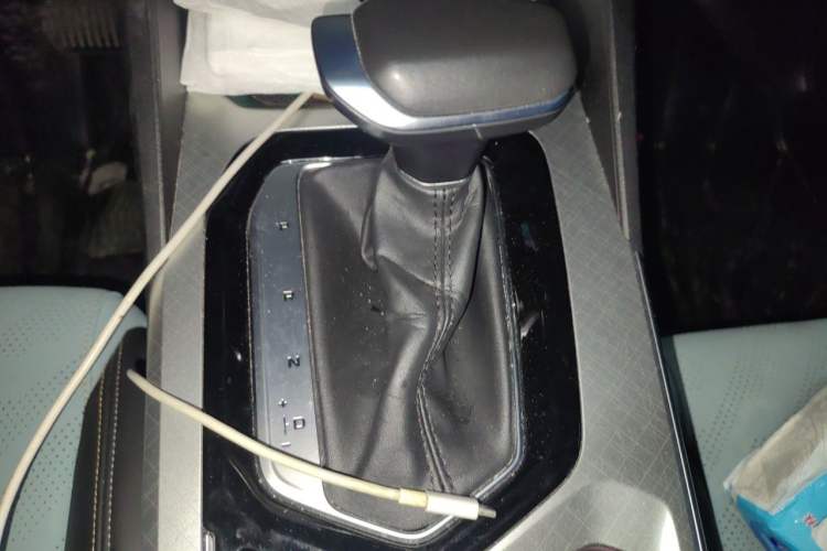 Used Geely Auto Emgrand L 2022 1.4T CVT Ultimate Model Gear Lever