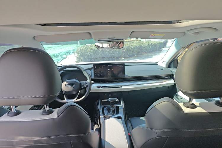 Used Geely Auto Emgrand L 2022 1.4T CVT Flagship Edition Headliner