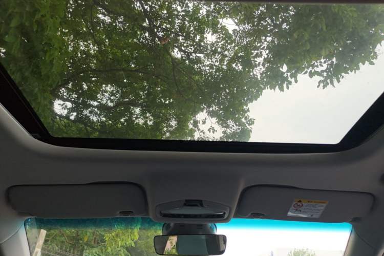 Used Geely Auto Emgrand L 2022 1.4T CVT Ultimate Model Headliner