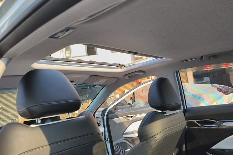 Used Geely Auto Emgrand L 2022 1.4T CVT Flagship Edition Headliner