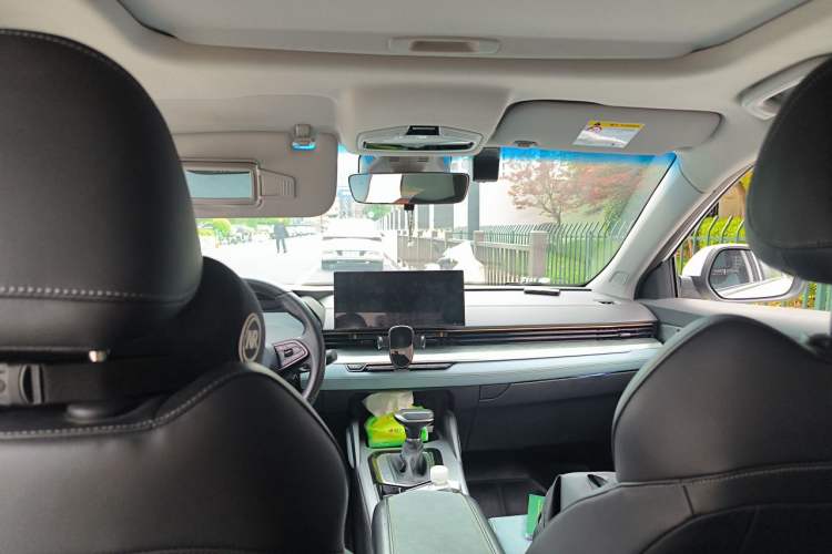 Used Geely Auto Emgrand L 2022 1.4T CVT Ultimate Model Headliner