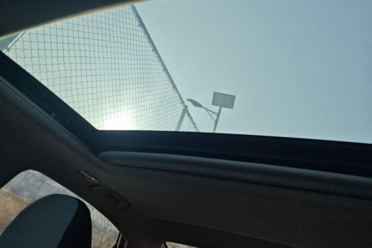 Used Geely Auto Emgrand L 2022 1.4T CVT Ultimate Model Headliner