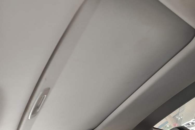Used Geely Auto Emgrand L 2022 1.4T CVT Flagship Edition Headliner