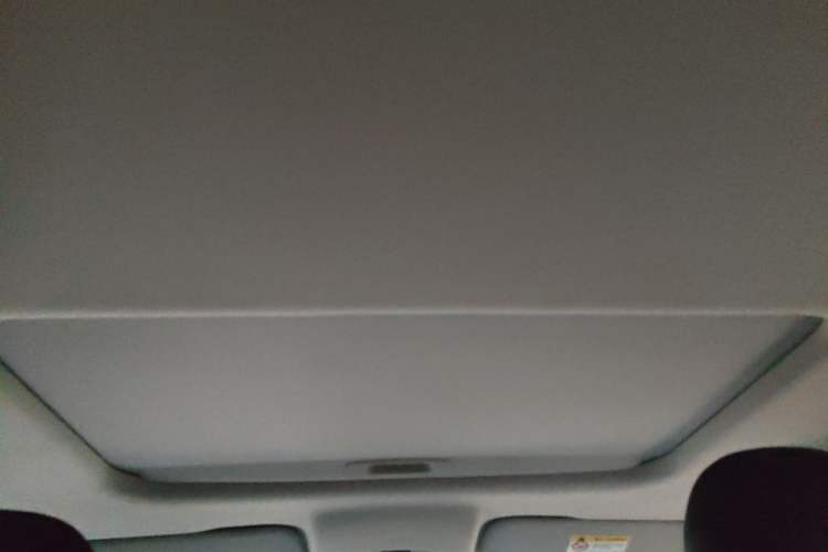 Used Geely Auto Emgrand L 2022 1.4T CVT Ultimate Model Headliner