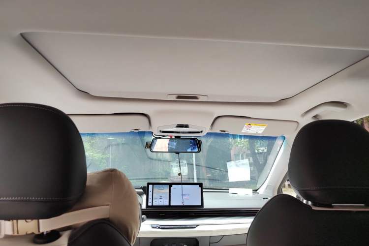 Used Geely Auto Emgrand L 2022 1.4T CVT Flagship Edition Headliner