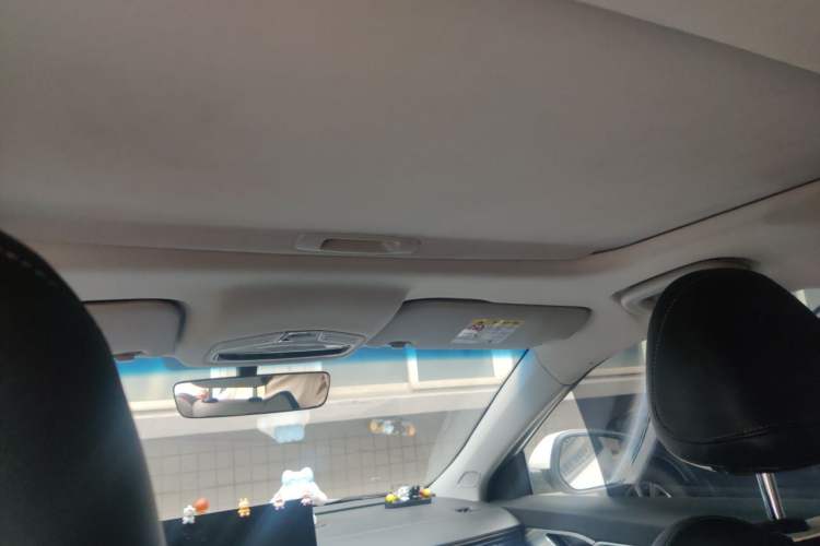 Used Geely Auto Emgrand L 2022 1.4T CVT Flagship Edition Headliner