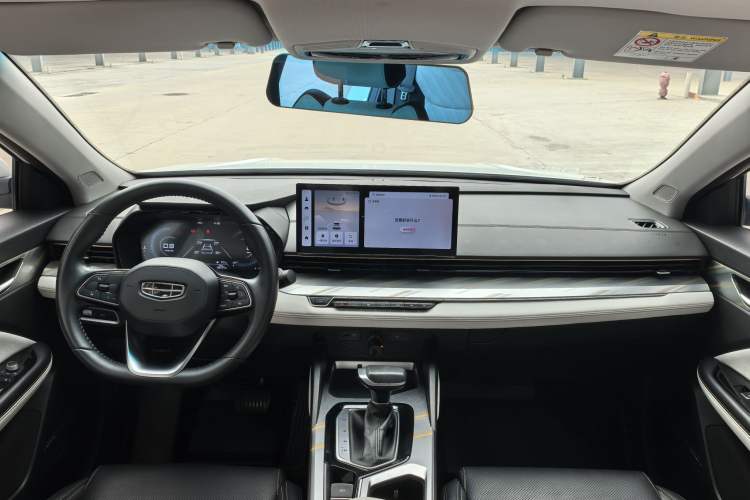 Used Geely Auto Emgrand L 2022 1.4T CVT Flagship Edition Interior 1