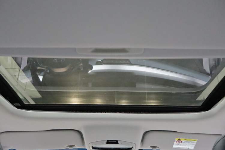 Used Geely Auto Emgrand L 2022 1.4T CVT Ultimate Model Interior 10