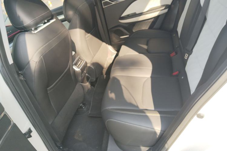 Used Geely Auto Emgrand L 2022 1.4T CVT Flagship Edition Interior 4