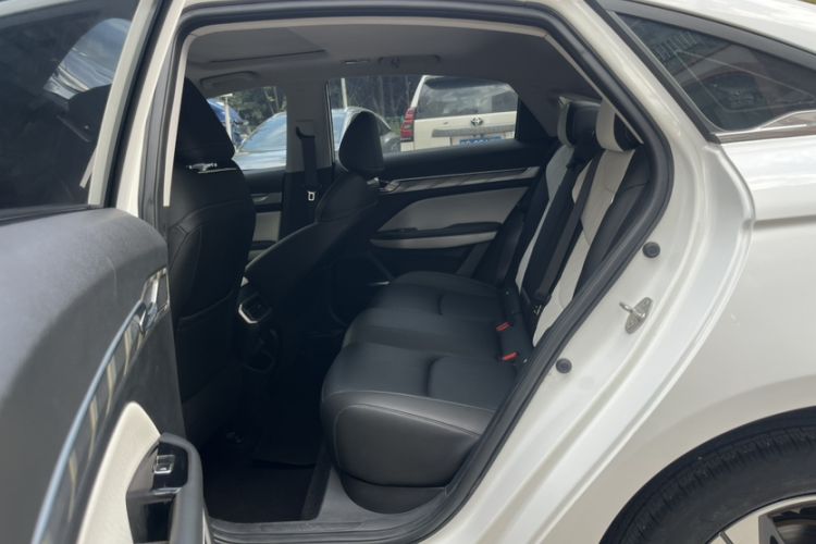 Used Geely Auto Emgrand L 2022 1.4T CVT Flagship Edition Interior 6